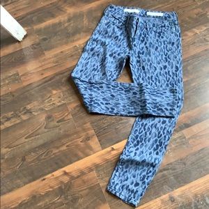 Pilcro and letterpress skinny mid rise jeans